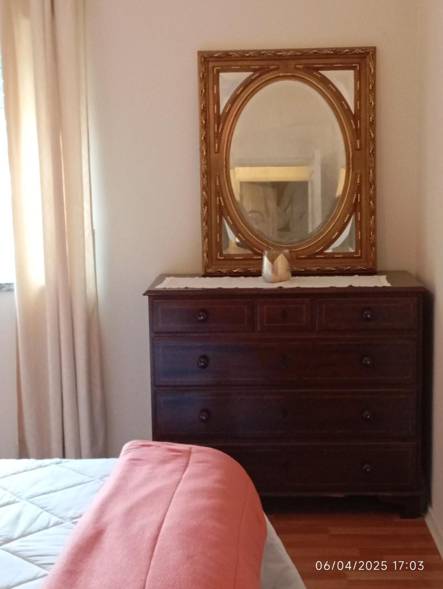 Alameda Apartment